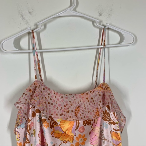 Victoria’s Secret Floral Flounce Romper Size Small - Picture 7 of 12